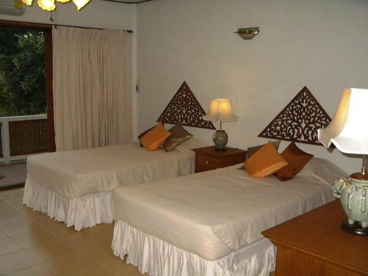 Ruen Thai Rim Haad Thang Kwian Zewnętrze zdjęcie