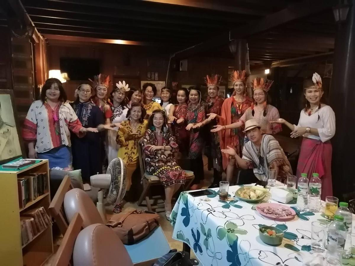 Ruen Thai Rim Haad Thang Kwian Zewnętrze zdjęcie