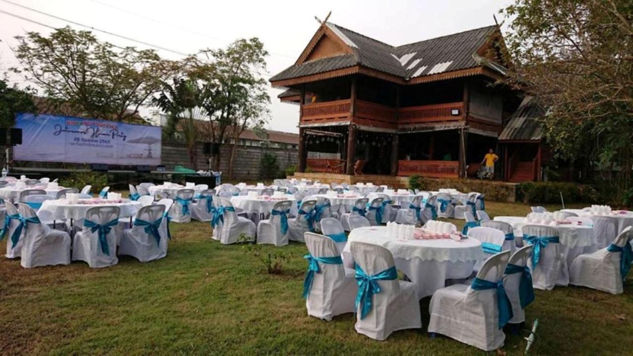 Ruen Thai Rim Haad Thang Kwian Zewnętrze zdjęcie